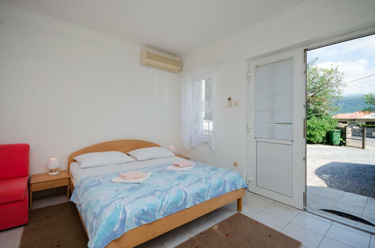 Apartments Branimir Novi Vinodolski Habitación foto